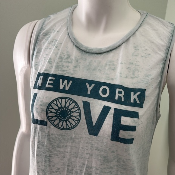Soul Cycle NY Love Burnout Green tank medium - Picture 2 of 5